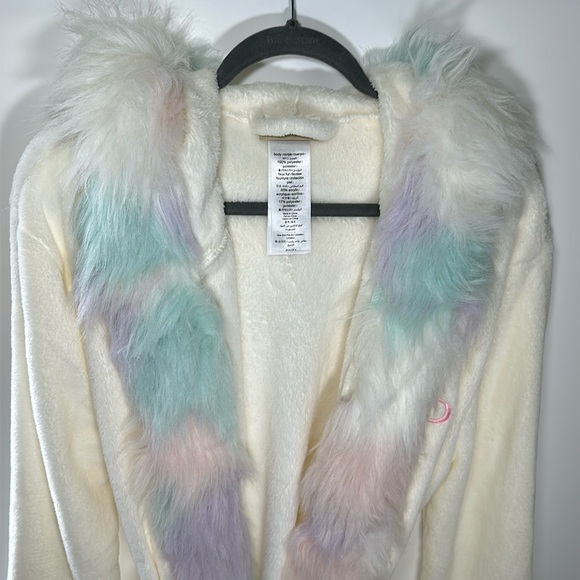 Pottery Barn Teen Unicorn Rainbow Faux Fur Robe - Picture 2 of 14